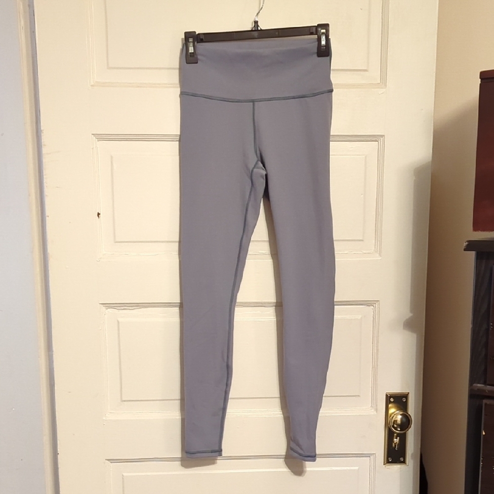 Fabletics PowerHold Light Gray Leggings NWT